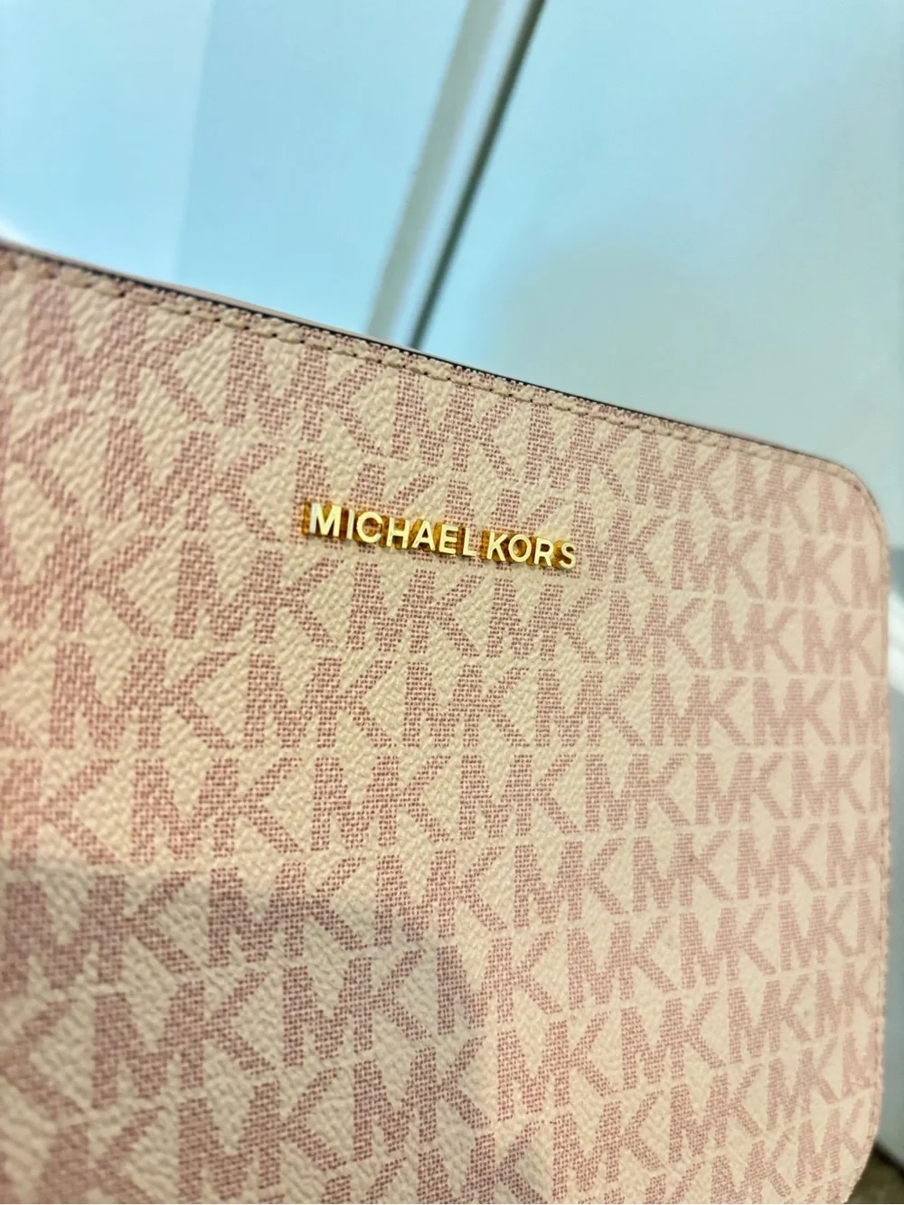 Michael Kors Blush Signature Crossbody with Gold Chain
